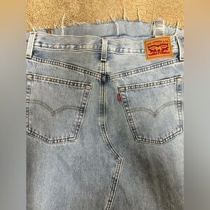 SOLD 
Levi's 100% cotton Light Blue Denim Maxi Skirt size 29